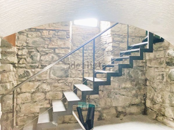 ufficio in affitto ad Erba