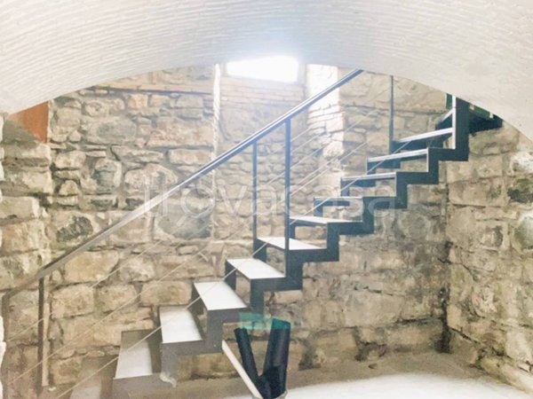 appartamento in affitto ad Erba