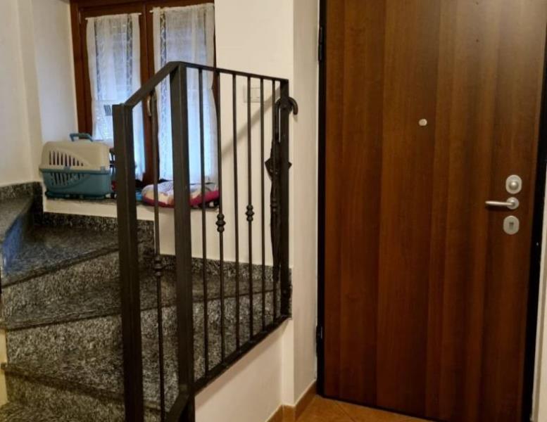 appartamento in affitto ad Erba