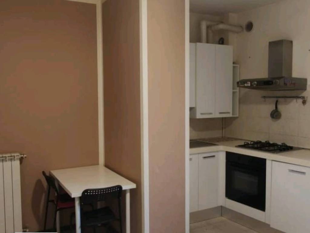 appartamento in affitto ad Erba