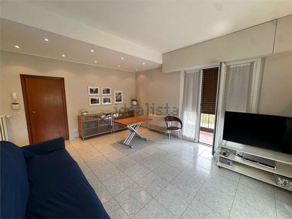 appartamento in affitto ad Erba
