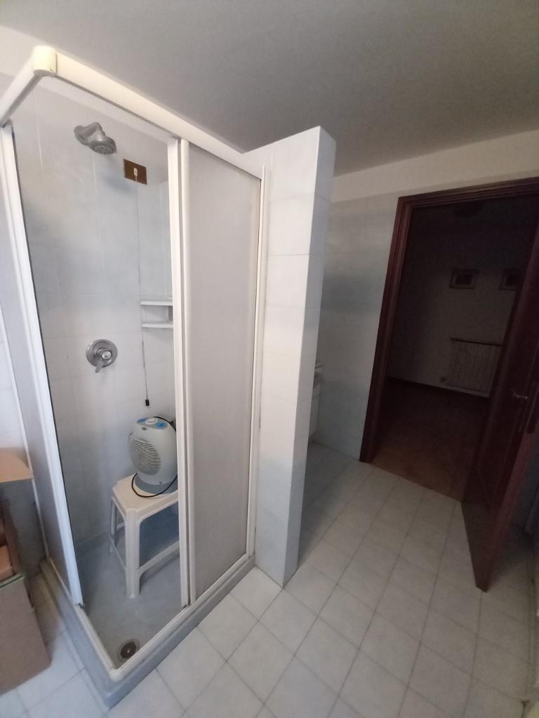 appartamento in affitto ad Erba