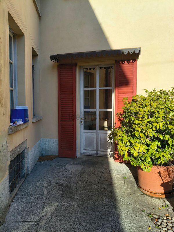 appartamento in affitto ad Erba