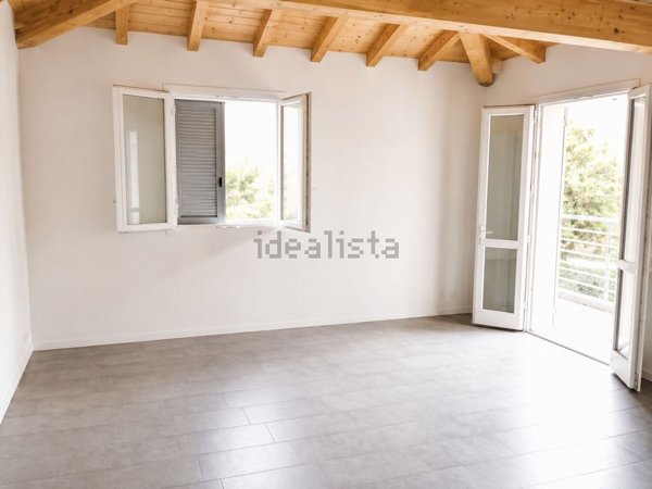 appartamento in affitto ad Erba