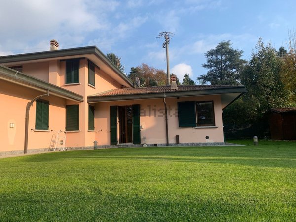 appartamento in affitto ad Eupilio