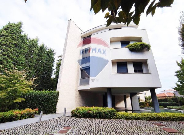 appartamento in affitto a Fino Mornasco