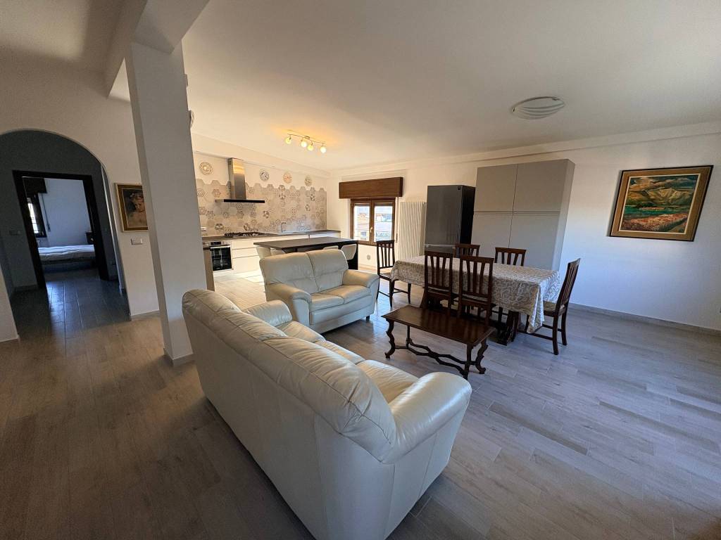 appartamento in affitto a Fino Mornasco