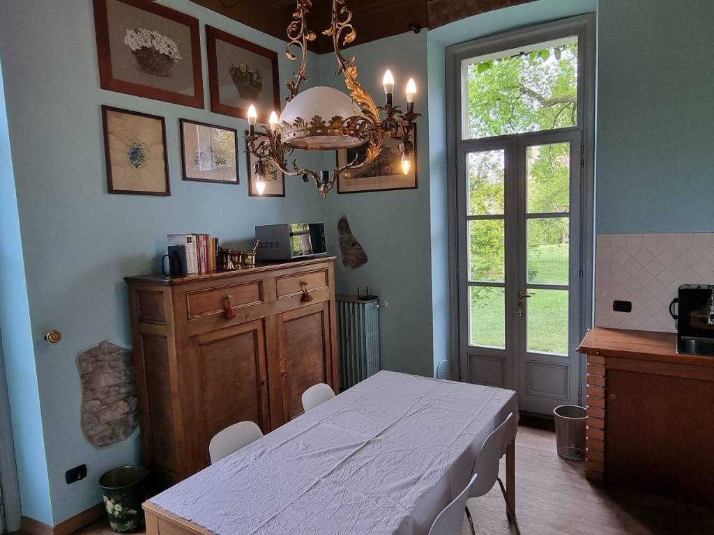 appartamento in affitto a Fino Mornasco