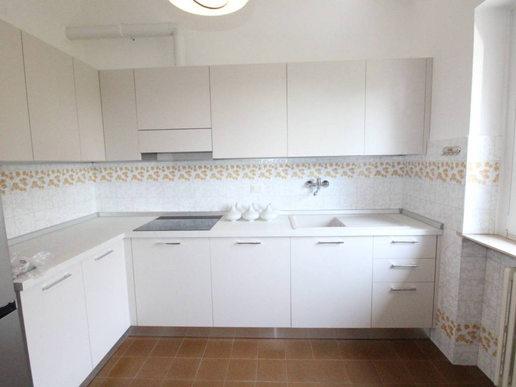 appartamento in affitto a Fino Mornasco