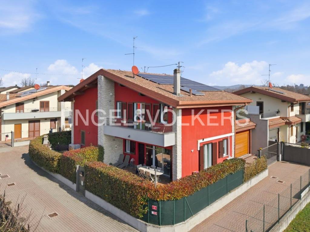 casa indipendente in affitto a Fino Mornasco in zona Andrate