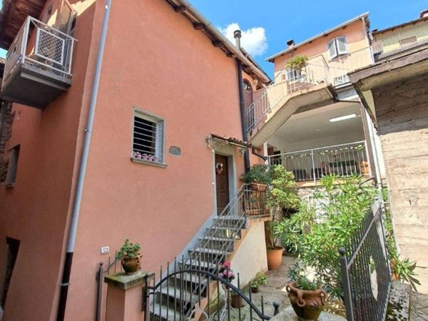 appartamento in affitto a Garzeno
