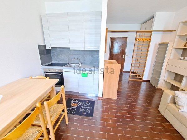 appartamento in affitto a Gera Lario