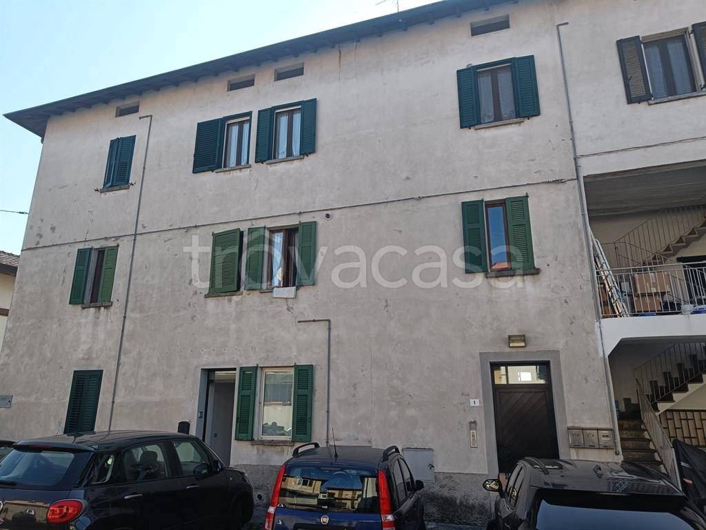 appartamento in affitto a Grandate