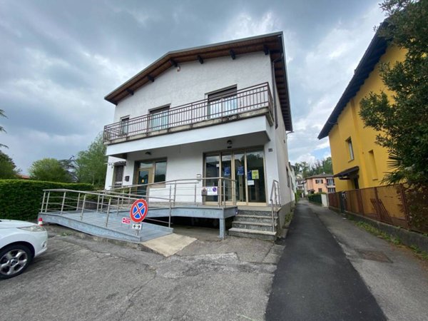 negozio in affitto a Grandate