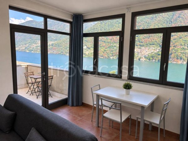 appartamento in affitto a Laglio