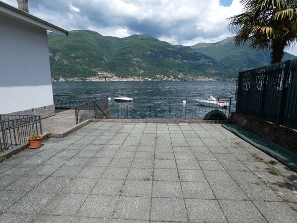 appartamento in affitto a Lezzeno