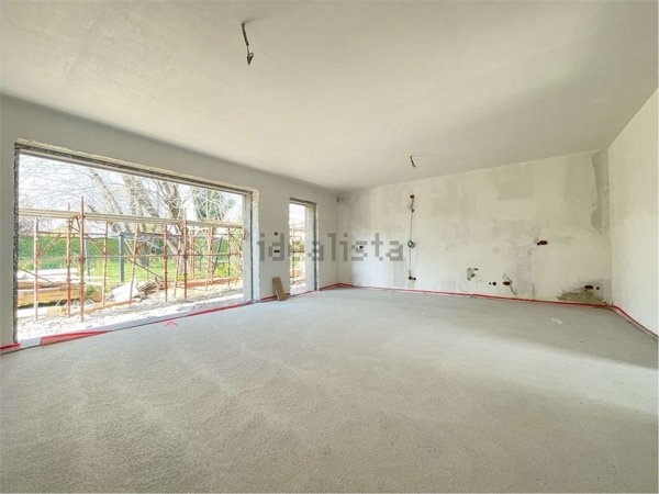 casa indipendente in affitto a Limido Comasco