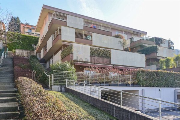 appartamento in affitto a Lipomo