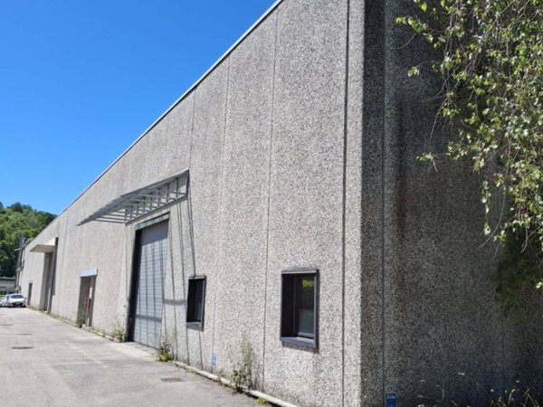 appartamento in affitto a Lipomo