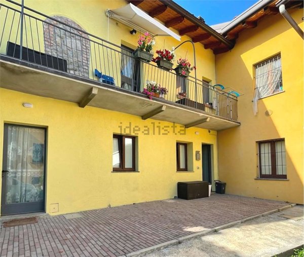 appartamento in affitto a Lipomo