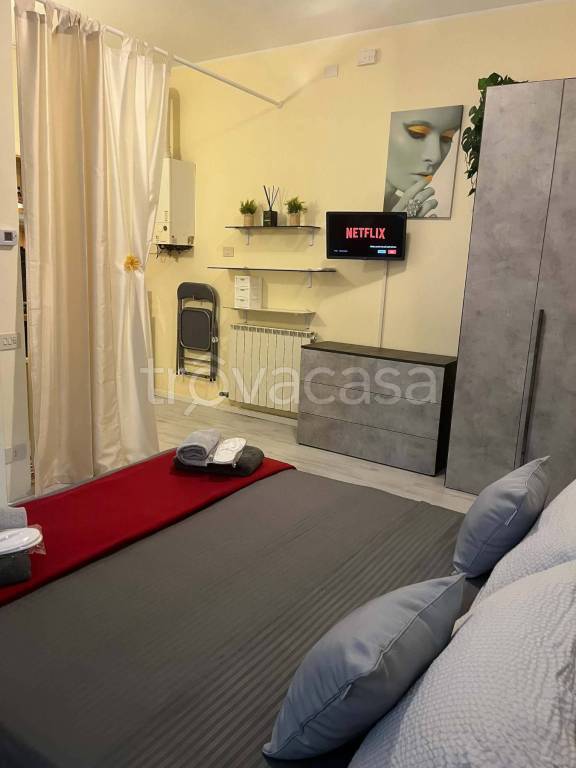 appartamento in affitto a Locate Varesino
