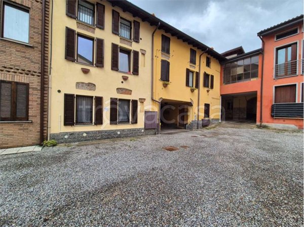 appartamento in affitto a Lomazzo