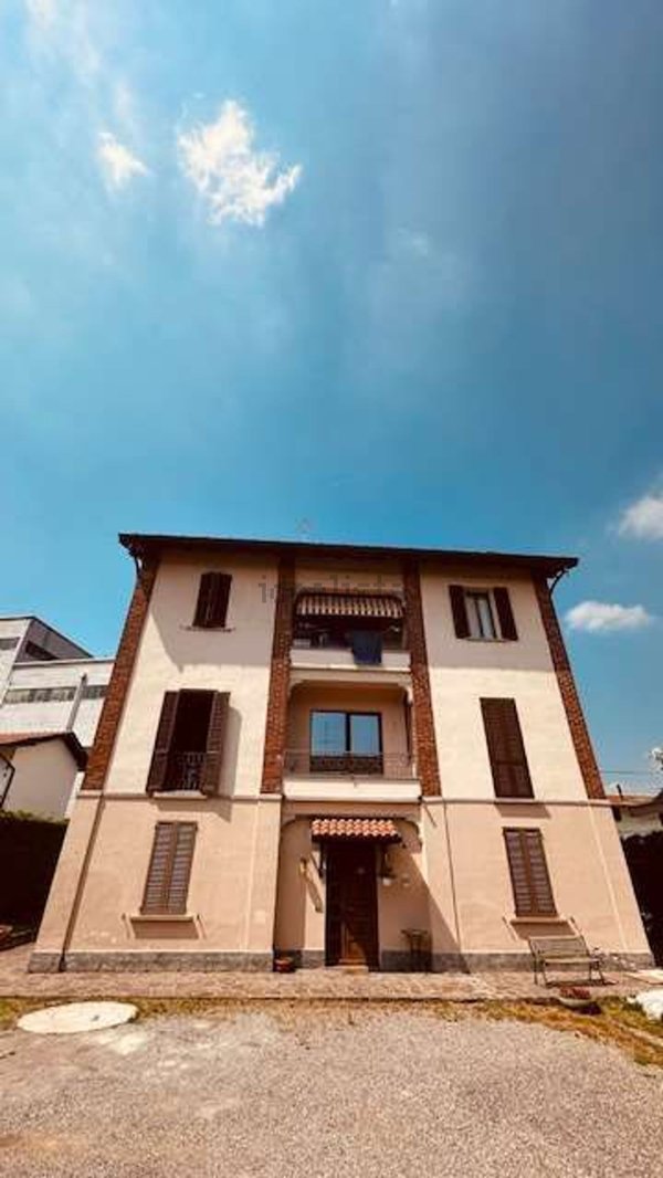 appartamento in affitto a Lomazzo