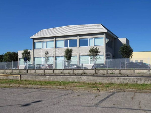 ufficio in affitto a Lomazzo