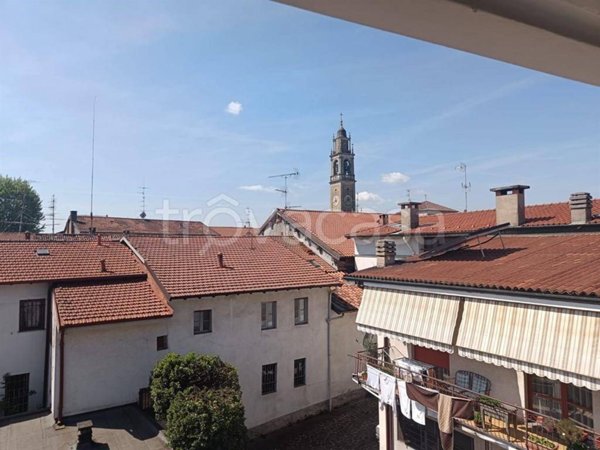 appartamento in affitto a Lomazzo