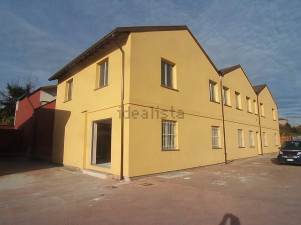 ufficio in affitto a Lomazzo