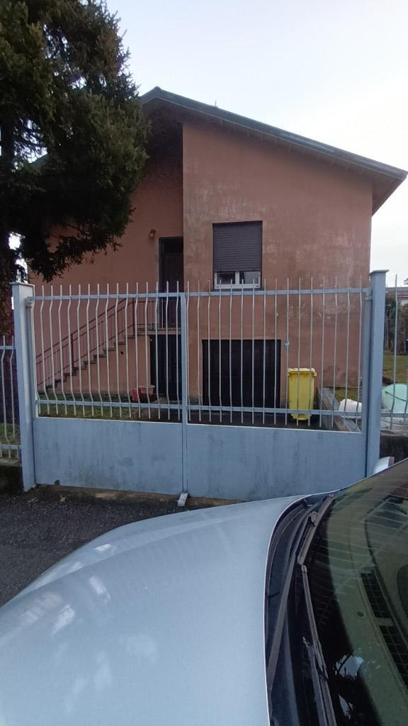 casa indipendente in affitto a Lomazzo