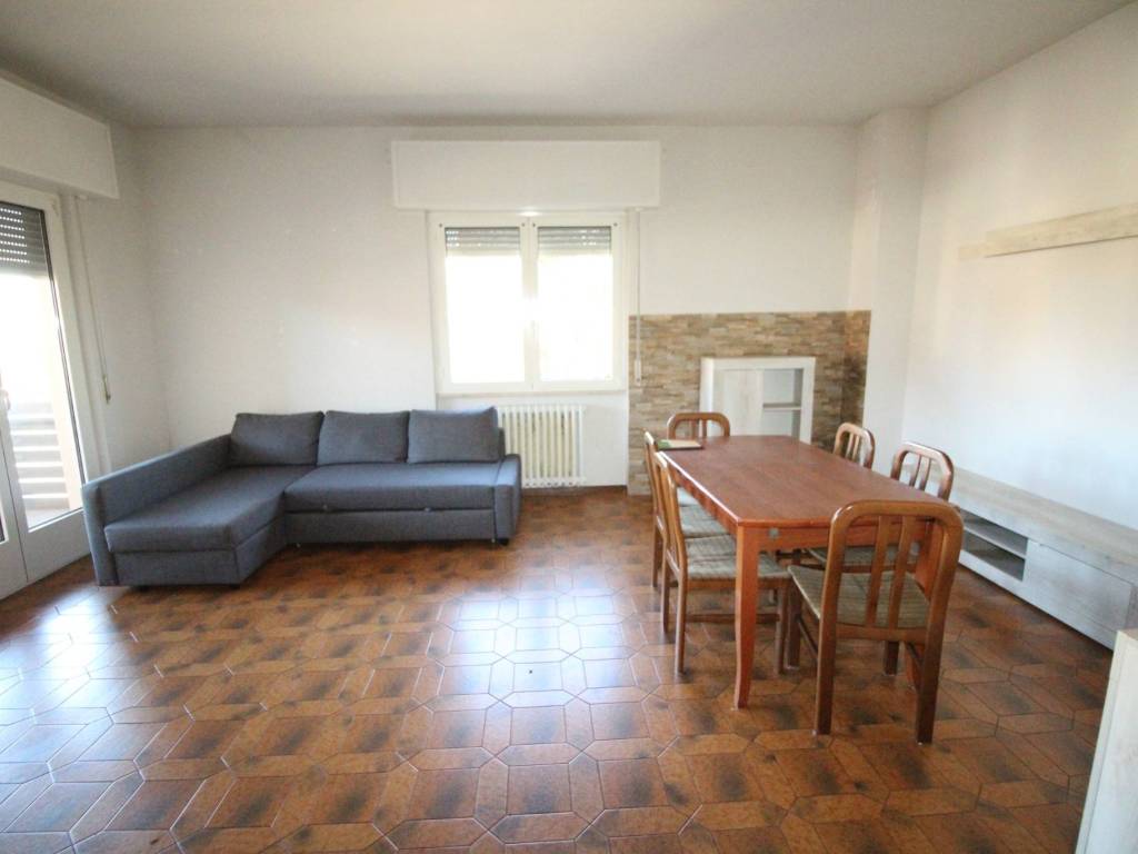 appartamento in affitto a Lomazzo