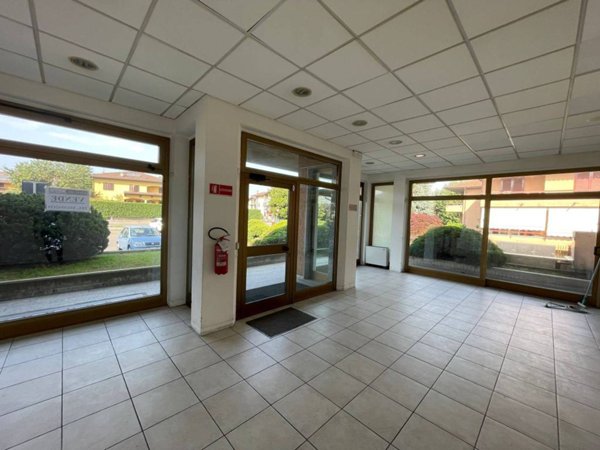 appartamento in affitto a Luisago