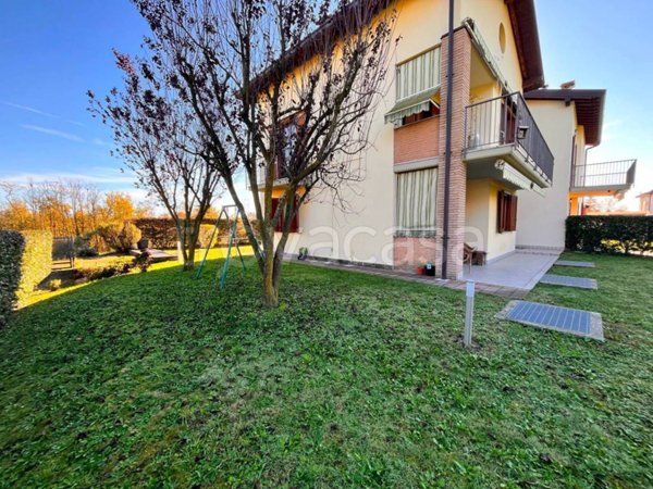 appartamento in affitto a Luisago in zona Portichetto