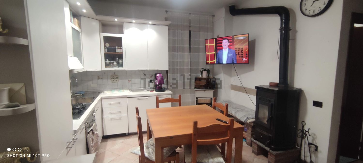 appartamento in affitto a Lurago d'Erba