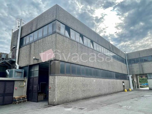 locale commerciale in affitto a Lurate Caccivio