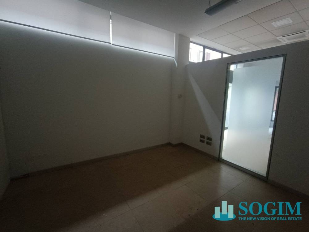 locale commerciale in affitto a Lurate Caccivio