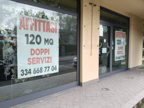 appartamento in affitto a Lurate Caccivio in zona Caccivio