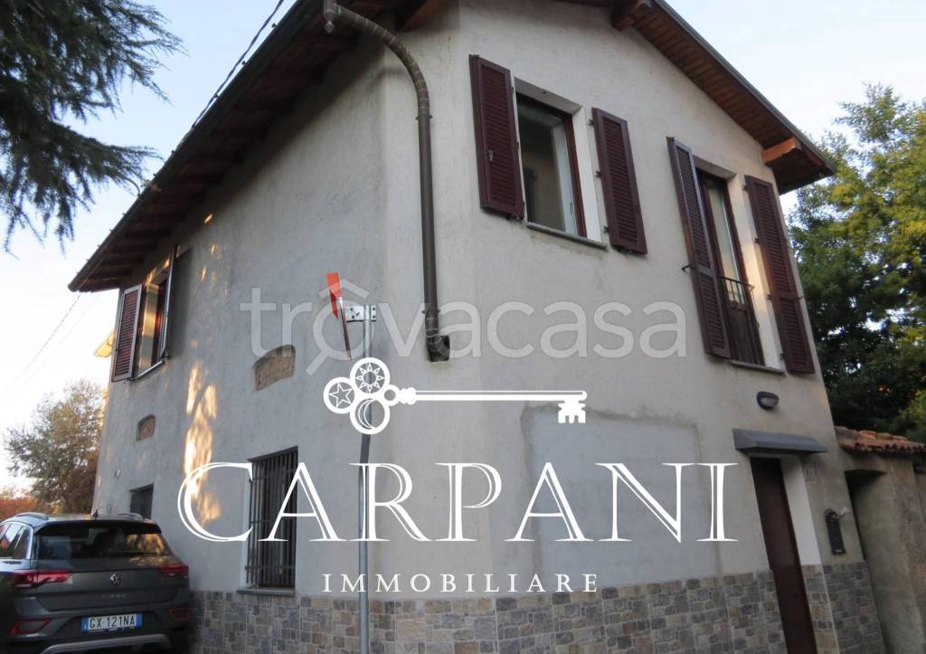 appartamento in affitto a Lurate Caccivio