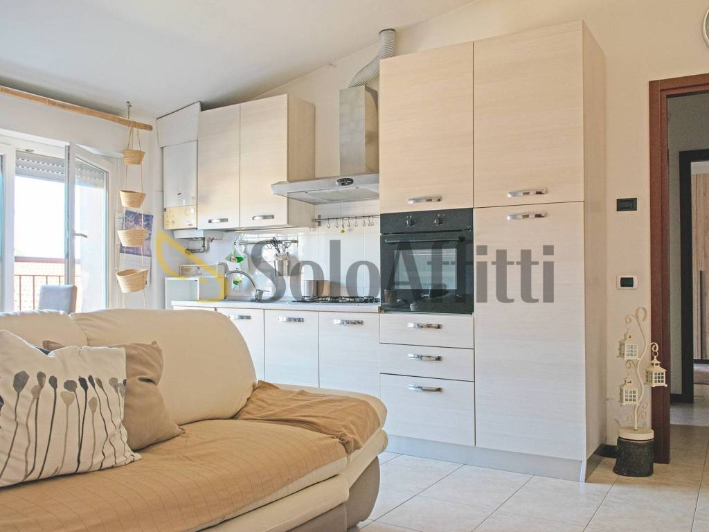 appartamento in affitto a Mariano Comense