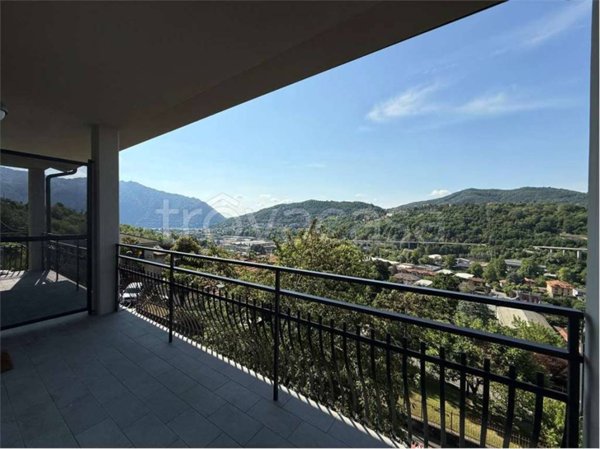 appartamento in affitto a Maslianico
