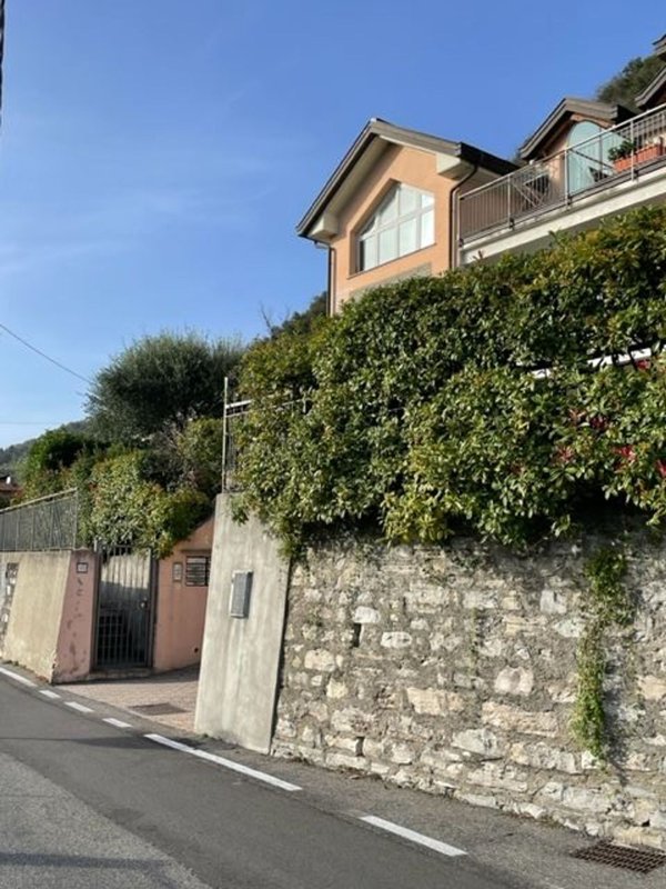 appartamento in affitto a Maslianico