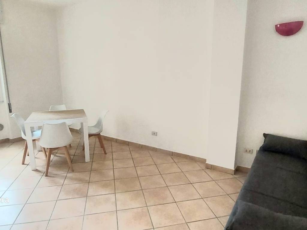 appartamento in affitto a Maslianico