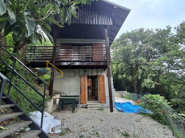 casa indipendente in affitto a Moltrasio