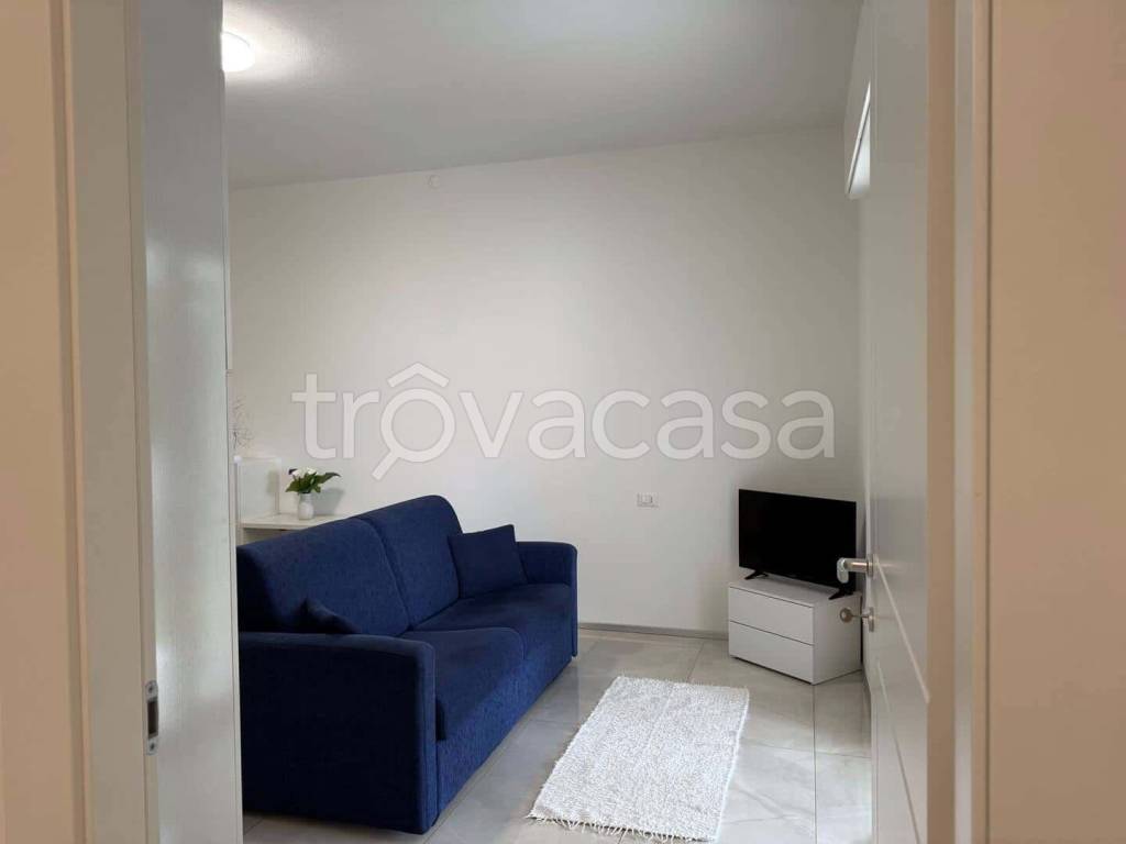 appartamento in affitto a Moltrasio