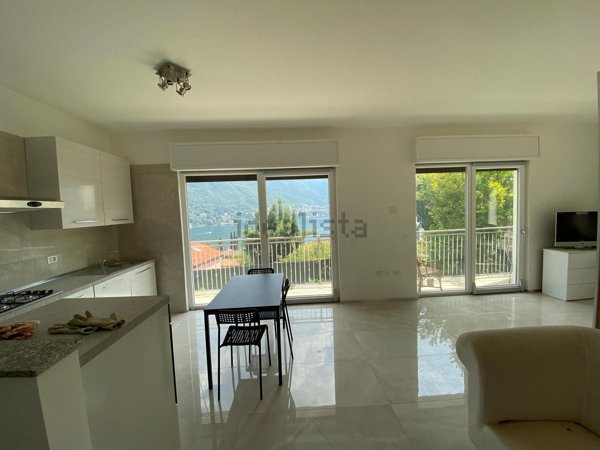 appartamento in affitto a Moltrasio