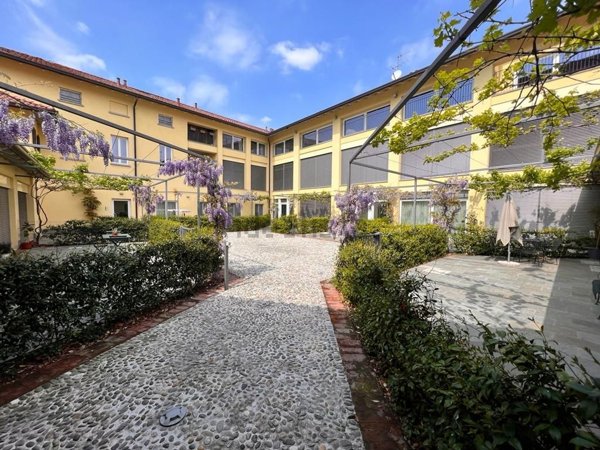 appartamento in affitto a Montano Lucino