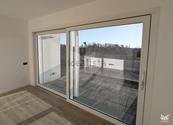 appartamento in affitto a Montano Lucino