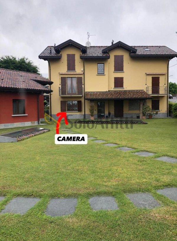 appartamento in affitto a Montano Lucino