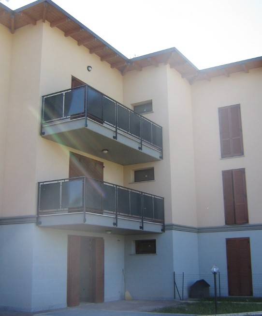 appartamento in affitto a Mozzate